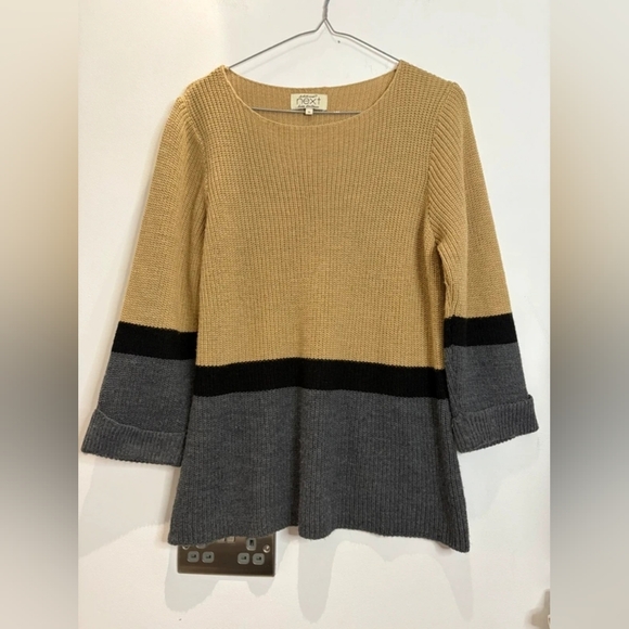 Sweaters - Women's Colorblock Sweater - Tan, Black, and Gray